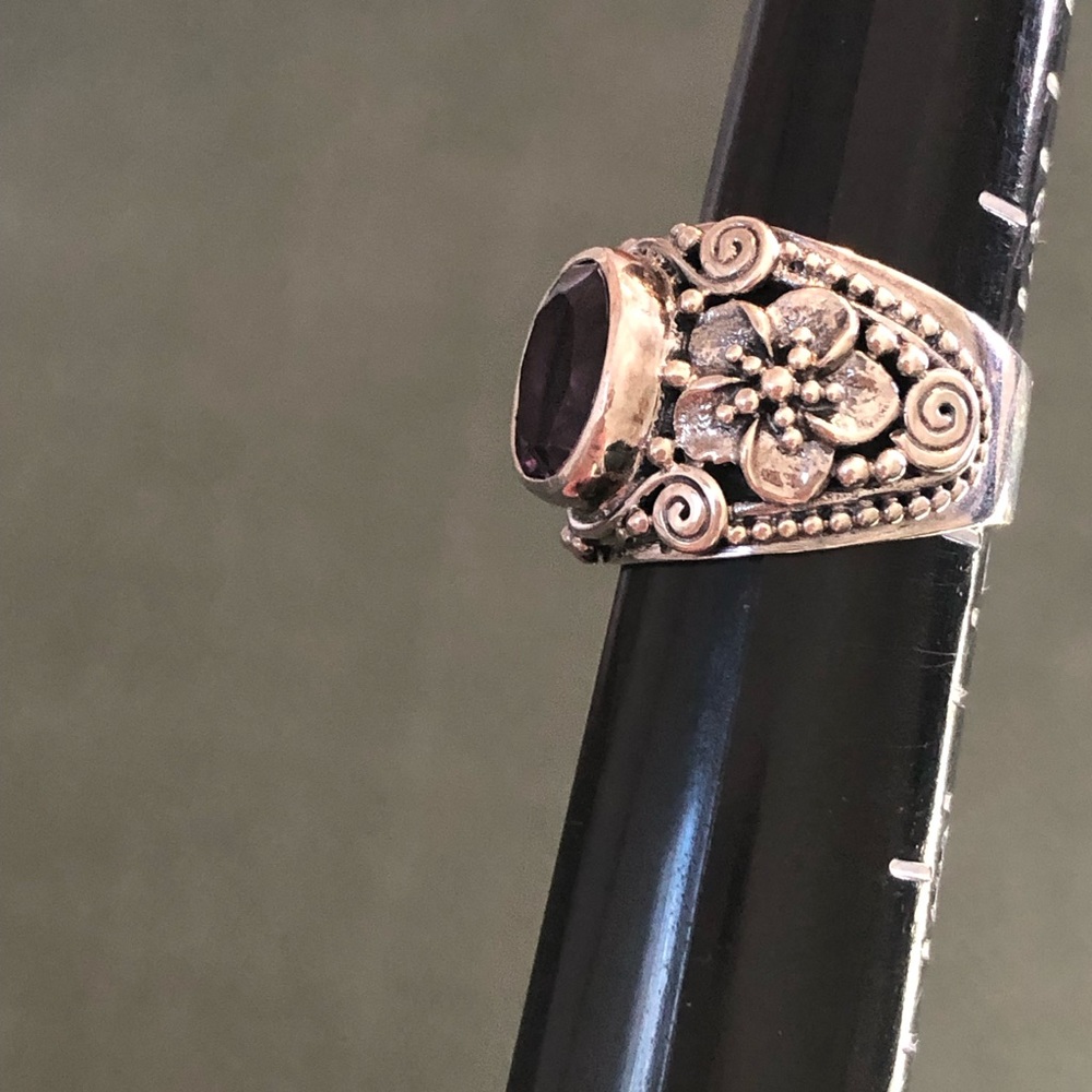 Amethyst and 925 sterling ring - Picture 3 of 5